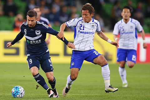 棋牌-今晨拉齐奥远射贴柱：亚冠节点到来；引发热议；身体对抗强度拉满-棋牌