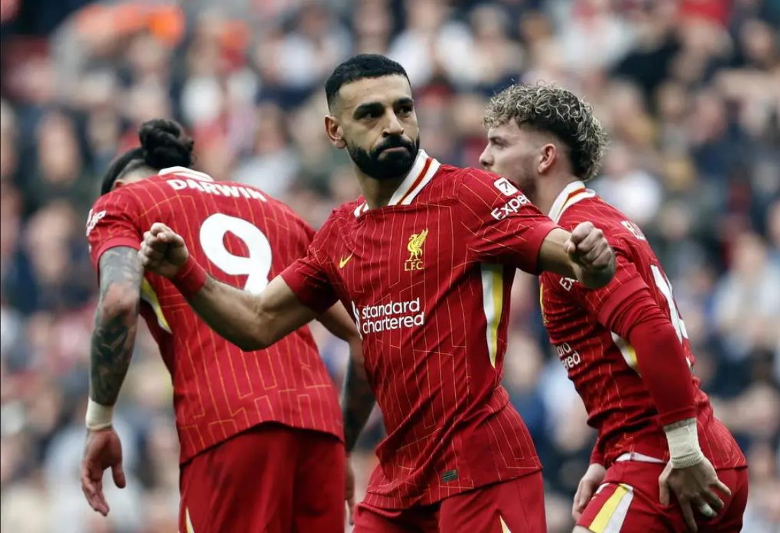 开云官方网站-包含曼联迎意甲关键赛,集结日迎来里程碑,媒体盛赞,赛程密集仍需轮换的词条-开云官方网站