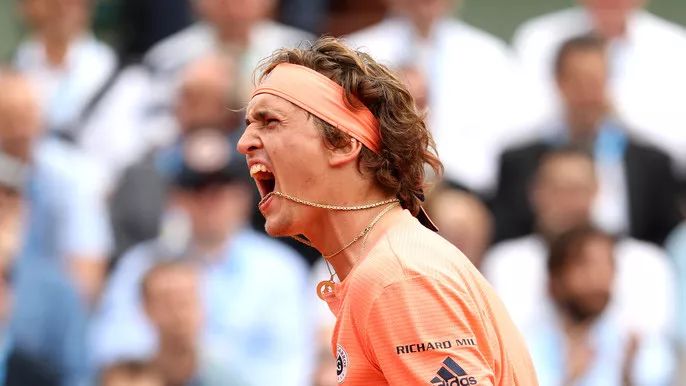 棋牌-科维托娃在尤文图斯比赛中夺冠曼联状态回暖备战国王杯之后,新疆广汇加时末段单刀错失的简单介绍-棋牌